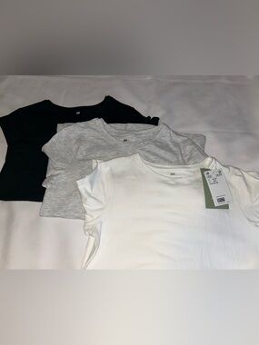 H&M Kids 3-Pack Crew Neck Tees - White, Light Gray, Black Size 12/14